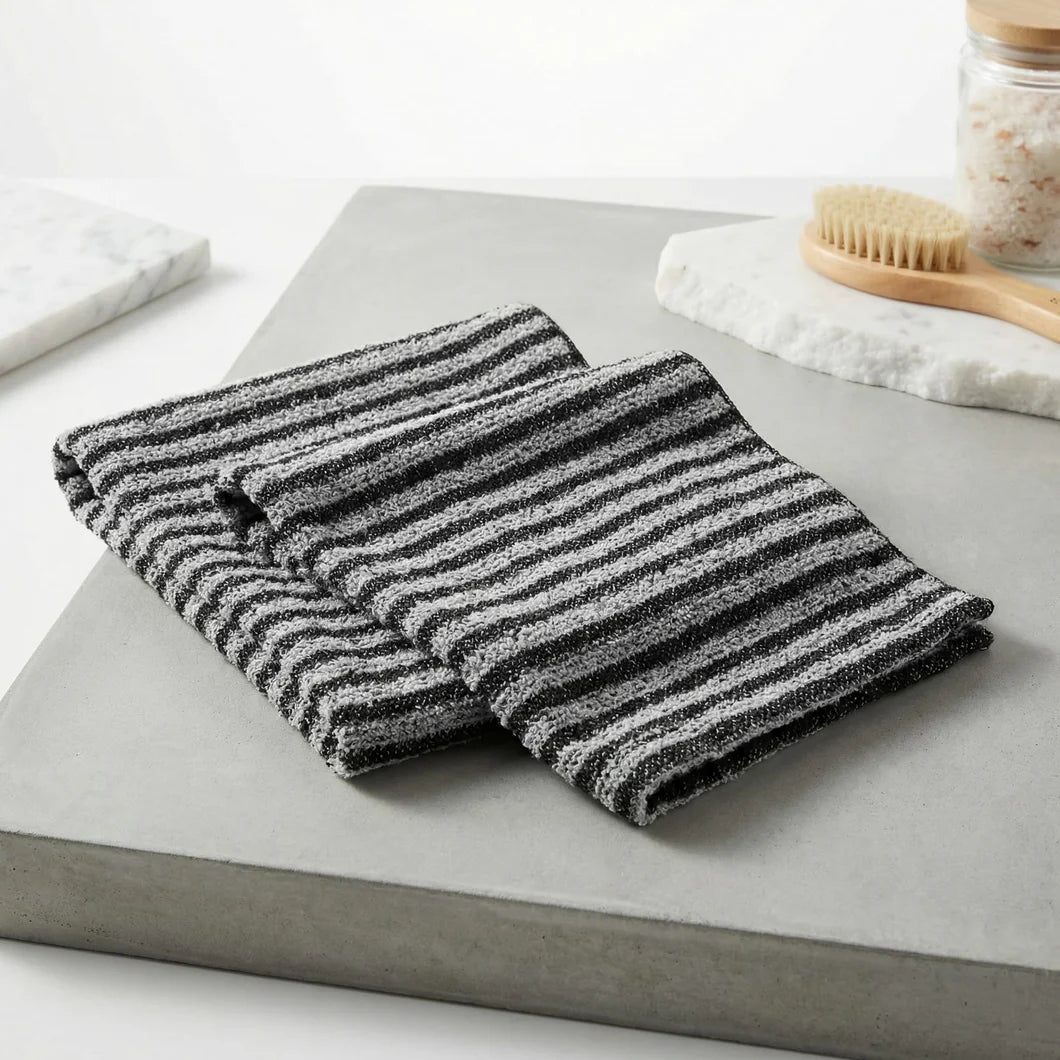 Purifying Antibacterial Exfoliating Shower Towel